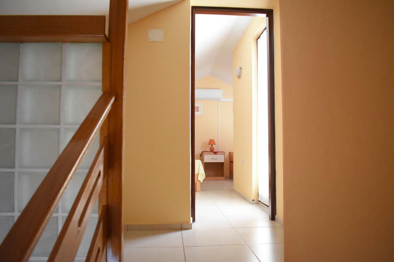 Apartments Srkoc Pinezići Dış mekan fotoğraf